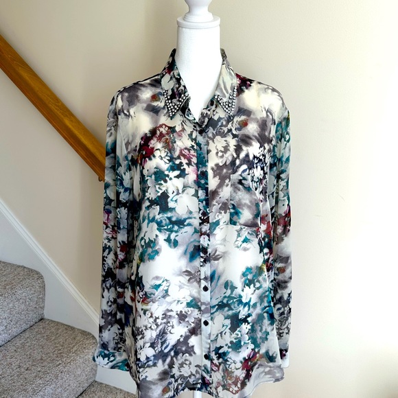 Bellatrix multi-color button down blouse with rhinestone trimmed collar. - Picture 2 of 5